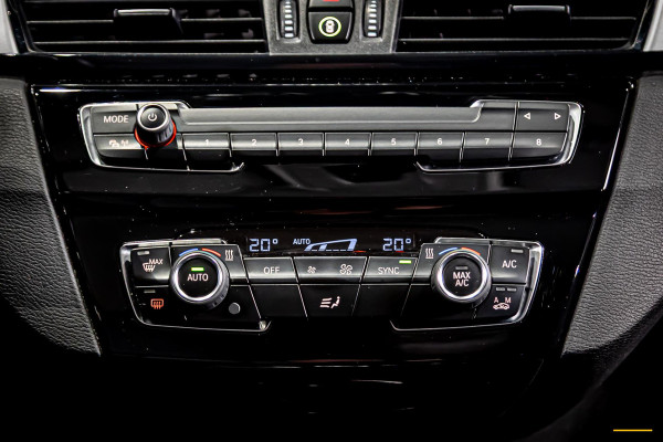 BMW X1 SDrive18i|Cam|Dealer ond|Navigatie|Garantie|Nw APK