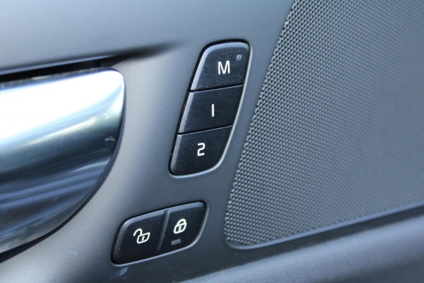 Volvo S60 2.0 B5 R-Design/pano/leer