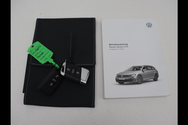 Volkswagen Passat 1.4 TSI PHEV GTE | Stoelverwarming | Massage | Carplay | Navigatie | Matrix LED | Camera | Park Assist | Adaptive cruise | Side Assist | Plug In