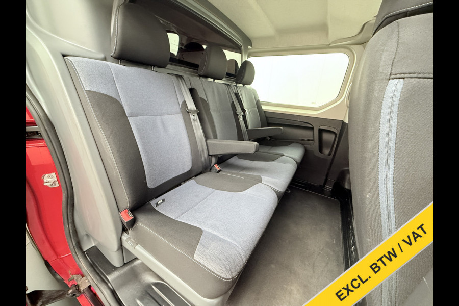 Opel Vivaro 1.6CDTI 126PK DC 5-Pers. L2H1 Dubbele Cabine Navi Camera EURO 6 Airco Trekhaak Cruise Control Pdc Sport EcoFlex Betonplex Vloer Wandbetimmering Schuifdeur 1e Eigenaar Origineel Nederlandse Auto