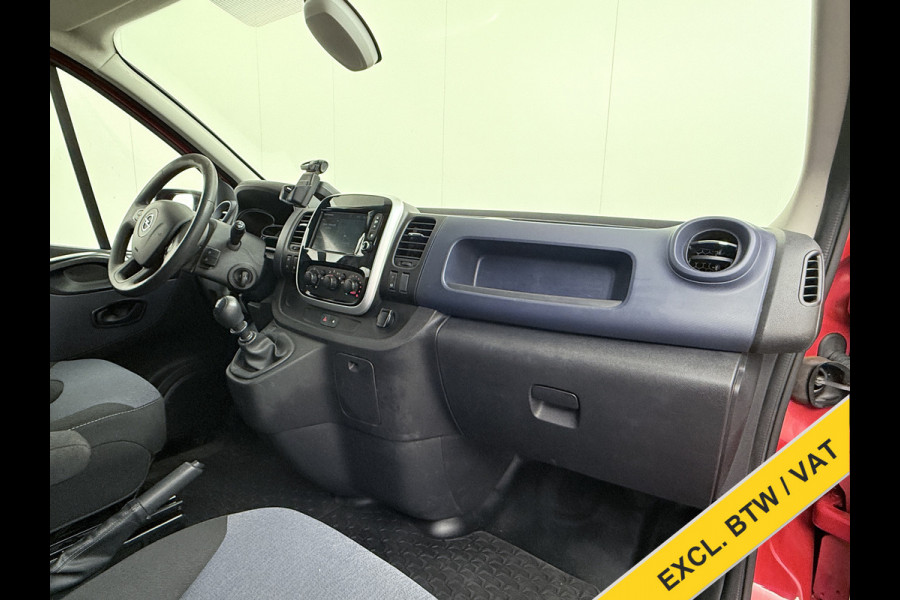 Opel Vivaro 1.6CDTI 126PK DC 5-Pers. L2H1 Dubbele Cabine Navi Camera EURO 6 Airco Trekhaak Cruise Control Pdc Sport EcoFlex Betonplex Vloer Wandbetimmering Schuifdeur 1e Eigenaar Origineel Nederlandse Auto