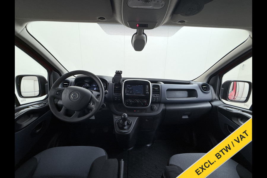 Opel Vivaro 1.6CDTI 126PK DC 5-Pers. L2H1 Dubbele Cabine Navi Camera EURO 6 Airco Trekhaak Cruise Control Pdc Sport EcoFlex Betonplex Vloer Wandbetimmering Schuifdeur 1e Eigenaar Origineel Nederlandse Auto