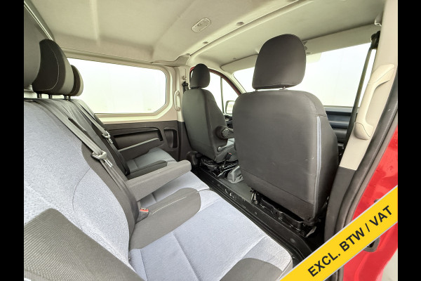 Opel Vivaro 1.6CDTI 126PK DC 5-Pers. L2H1 Dubbele Cabine Navi Camera EURO 6 Airco Trekhaak Cruise Control Pdc Sport EcoFlex Betonplex Vloer Wandbetimmering Schuifdeur 1e Eigenaar Origineel Nederlandse Auto