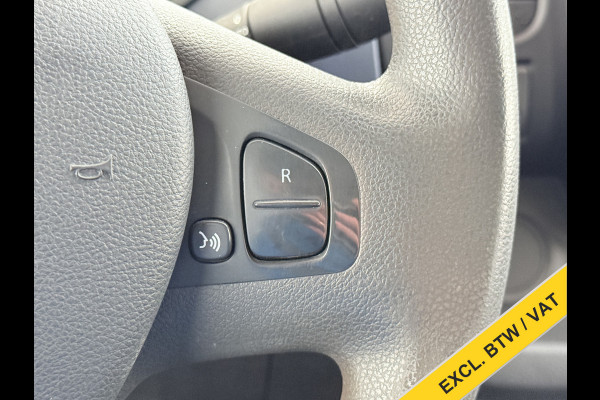 Opel Vivaro 1.6CDTI 126PK DC 5-Pers. L2H1 Dubbele Cabine Navi Camera EURO 6 Airco Trekhaak Cruise Control Pdc Sport EcoFlex Betonplex Vloer Wandbetimmering Schuifdeur 1e Eigenaar Origineel Nederlandse Auto