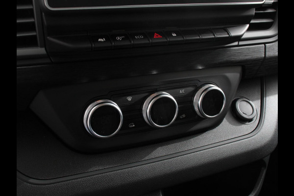 Renault Trafic 2.0 Blue dC1 150 EDC T30 L2H1 Advance Navigatie  Airco Lichtmetalen velgen Betimmering Trekhaak Camera Parkeer sensoren Dab Prijs Incl. BOVAG Garantie