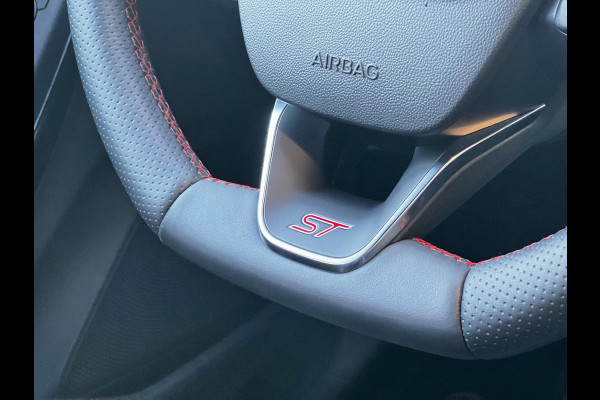 Ford Fiesta 1.5 Ecoboost ST-X 200pk | Winter-pack | Premium audio installatie | Cruise Control