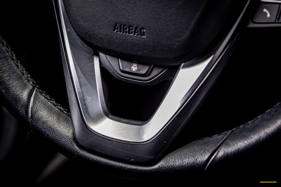 BMW 1-serie 118i Business Edition|NAP|Stoel & stuur verwarming