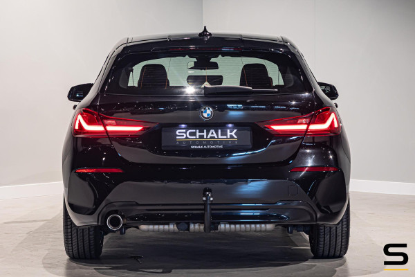 BMW 1-serie 118i Business Edition|NAP|Stoel & stuur verwarming