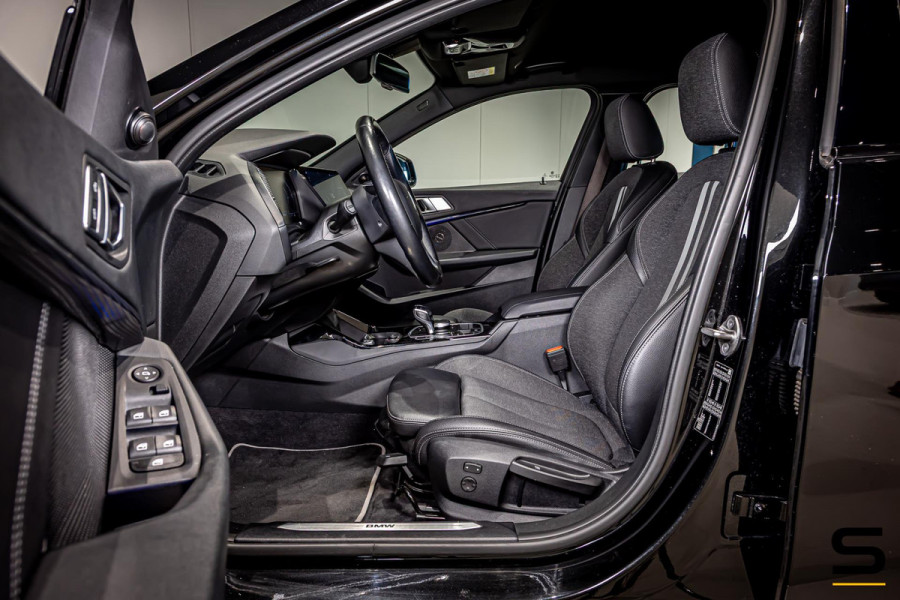 BMW 1-serie 118i Business Edition|NAP|Stoel & stuur verwarming