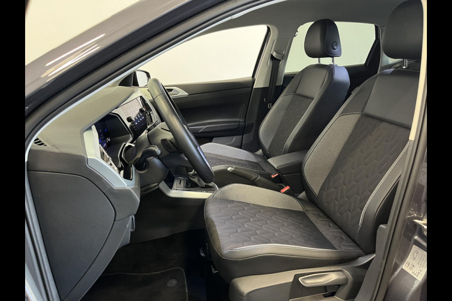 Volkswagen Polo 1.0 TSI Automaat 110pk Goal Navigatie Apple Carplay/ Android Auto Adaptive Cruise Control Parkeersensoren Stoelverwarming Virtual Cockpit Climate Control