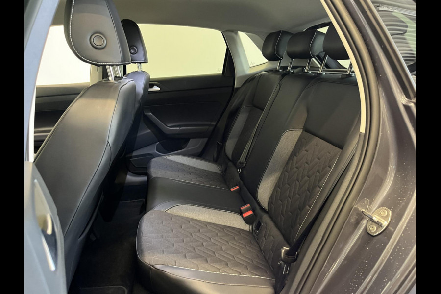 Volkswagen Polo 1.0 TSI Automaat 110pk Goal Navigatie Apple Carplay/ Android Auto Adaptive Cruise Control Parkeersensoren Stoelverwarming Virtual Cockpit Climate Control