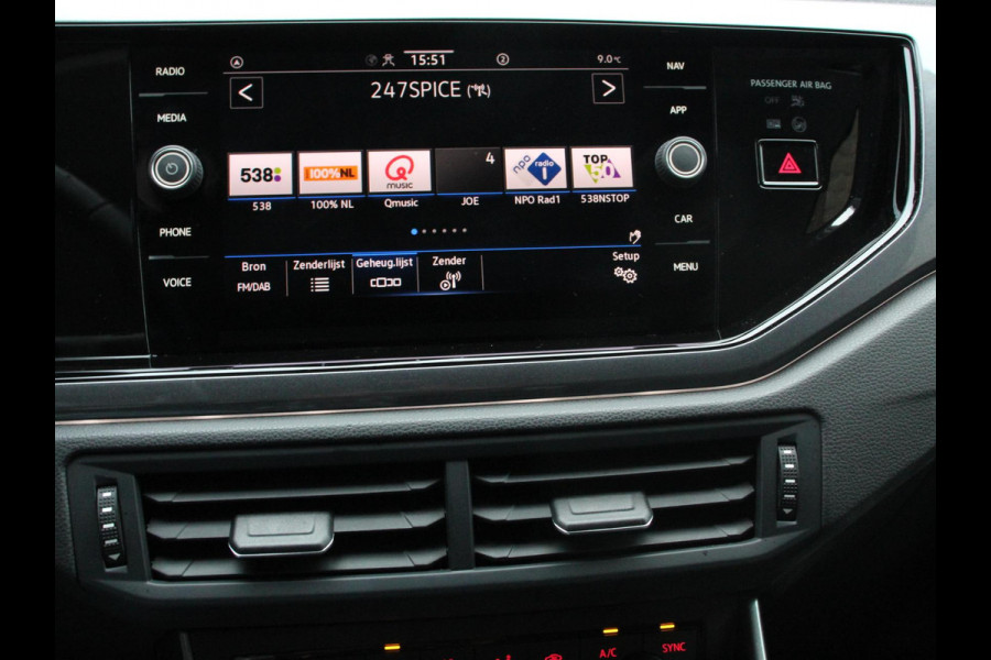 Volkswagen Polo 1.0 TSI 110pk Highline Plus DSG | Apple Carplay/Android Auto | Dab | Parkeer sensoren | Extra Getint Glas | Adaptive Cruise Control