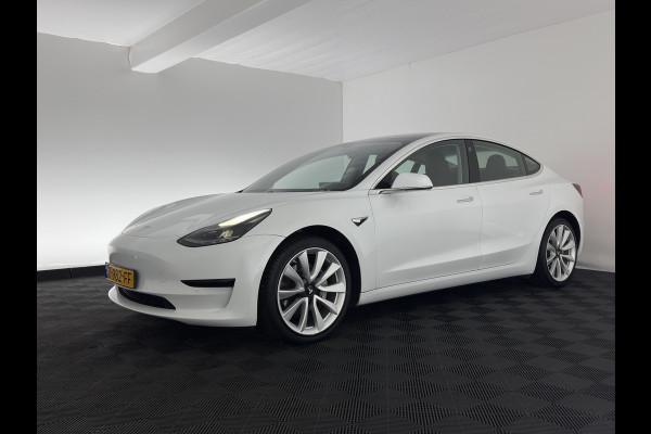 Tesla Model 3 Standard RWD Plus 60 kWh {SOH-99%} [ 3-Fase ] (INCL-BTW) Aut. *PANO | AUTO-PILOT | LUXURY-LEATHER | KEYLESS | FULL-LED | MEMORY-PACK | SURROUND-VIEW | DAB | CARPLAY | DIGI-COCKPIT | LANE-ASSIST | COMFORT-SEATS | TOWBAR | 19"ALU*