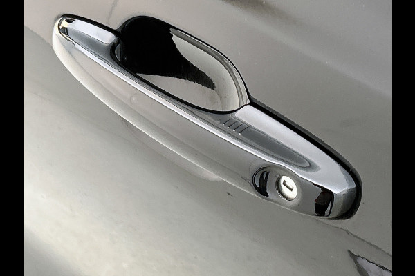 Ford FOCUS Wagon 1.0 EcoBoost ST-Line (NAVI, CARPLAY, LED, STUUR-/STOELVERWARMING, CAMERA, GOED ONDERHOUDEN)