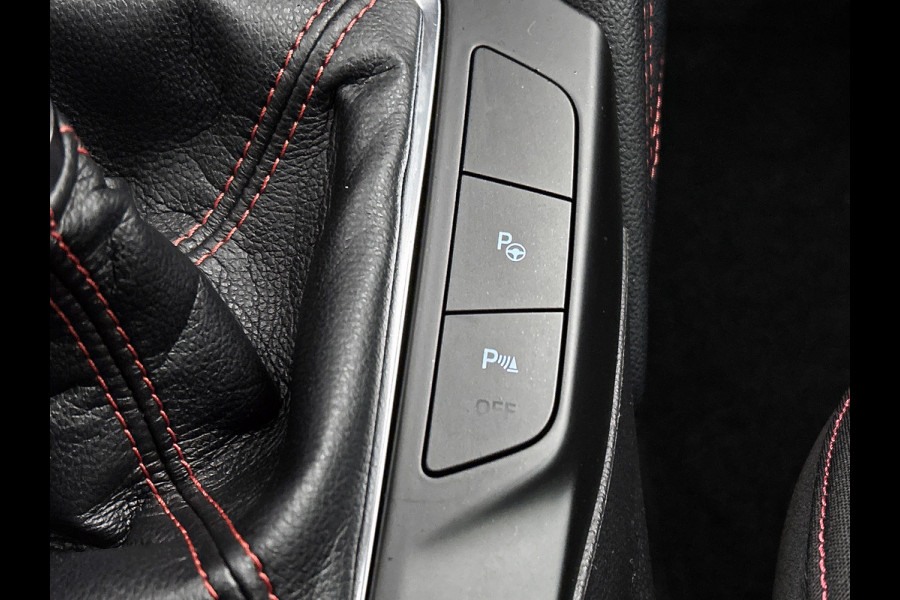 Ford FOCUS Wagon 1.0 EcoBoost ST-Line (NAVI, CARPLAY, LED, STUUR-/STOELVERWARMING, CAMERA, GOED ONDERHOUDEN)