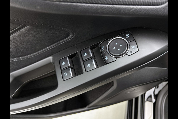 Ford FOCUS Wagon 1.0 EcoBoost ST-Line (NAVI, CARPLAY, LED, STUUR-/STOELVERWARMING, CAMERA, GOED ONDERHOUDEN)