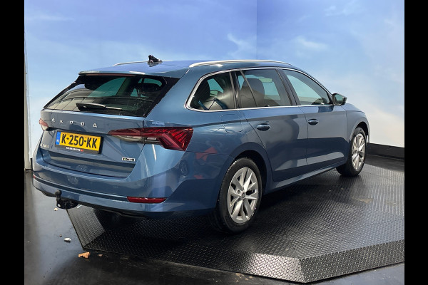 Škoda Octavia Combi 1.0 e-TSI Business Edition Plus Trekhaak, stoel/stuurverwarming, Carplay