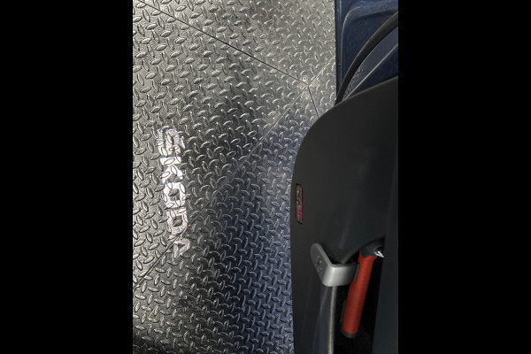 Škoda Octavia Combi 1.0 e-TSI Business Edition Plus Trekhaak, stoel/stuurverwarming, Carplay