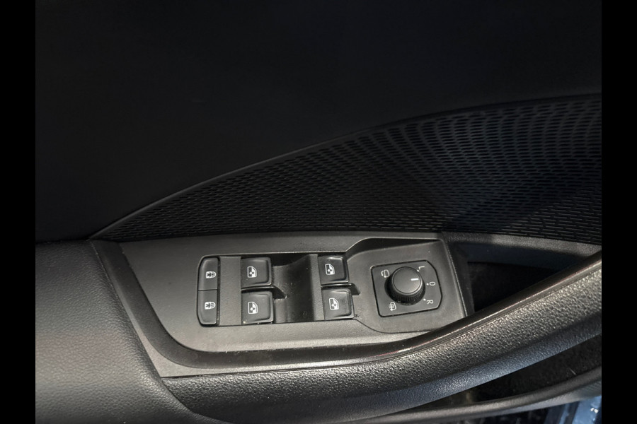 Škoda Octavia Combi 1.0 e-TSI Business Edition Plus Trekhaak, stoel/stuurverwarming, Carplay