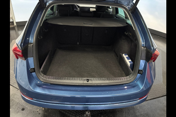 Škoda Octavia Combi 1.0 e-TSI Business Edition Plus Trekhaak, stoel/stuurverwarming, Carplay