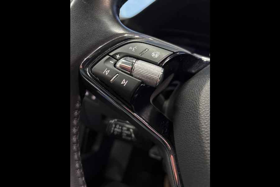 Škoda Octavia Combi 1.0 e-TSI Business Edition Plus Trekhaak, stoel/stuurverwarming, Carplay