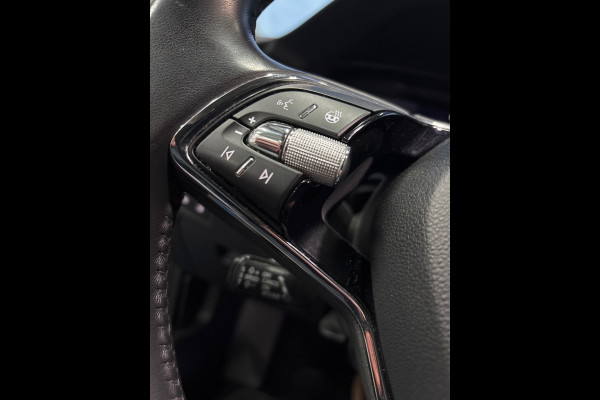 Škoda Octavia Combi 1.0 e-TSI Business Edition Plus Trekhaak, stoel/stuurverwarming, Carplay