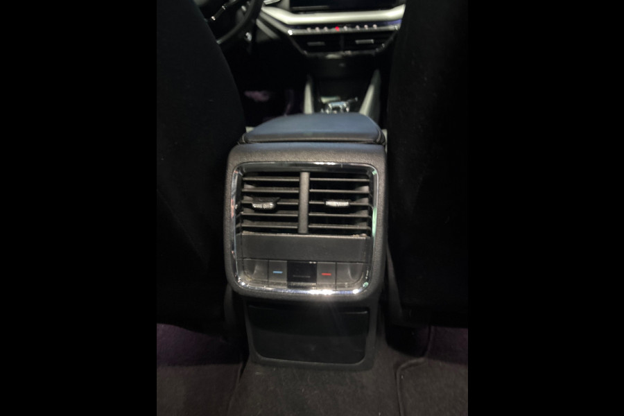 Škoda Octavia Combi 1.0 e-TSI Business Edition Plus Trekhaak, stoel/stuurverwarming, Carplay