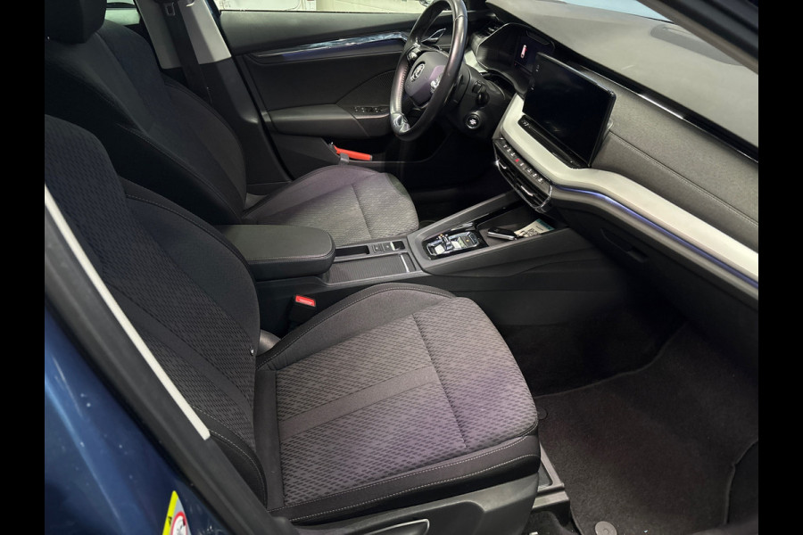 Škoda Octavia Combi 1.0 e-TSI Business Edition Plus Trekhaak, stoel/stuurverwarming, Carplay