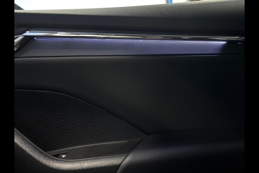 Škoda Octavia Combi 1.0 e-TSI Business Edition Plus Trekhaak, stoel/stuurverwarming, Carplay