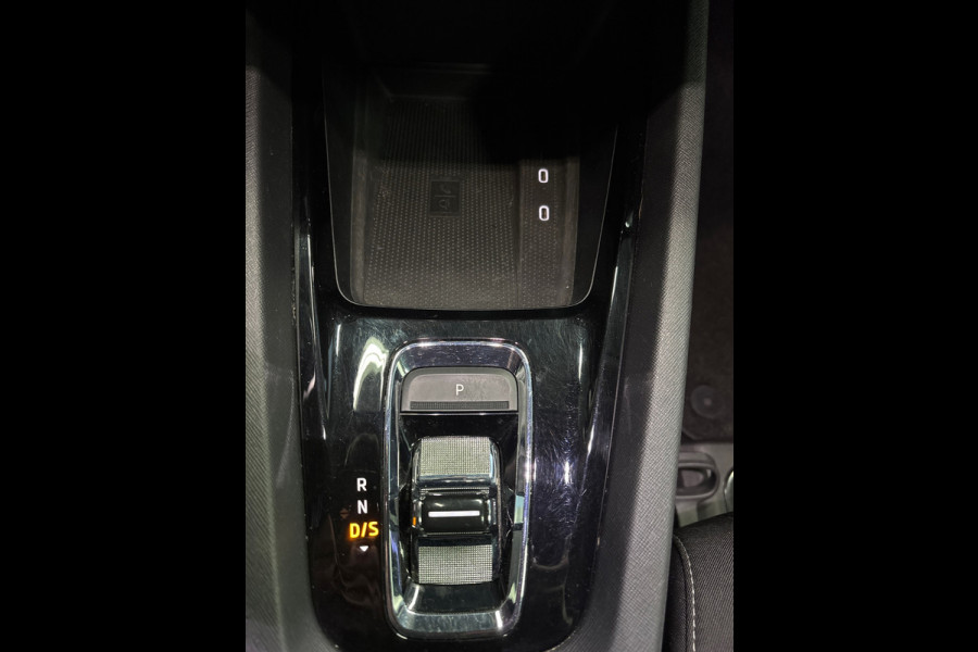 Škoda Octavia Combi 1.0 e-TSI Business Edition Plus Trekhaak, stoel/stuurverwarming, Carplay