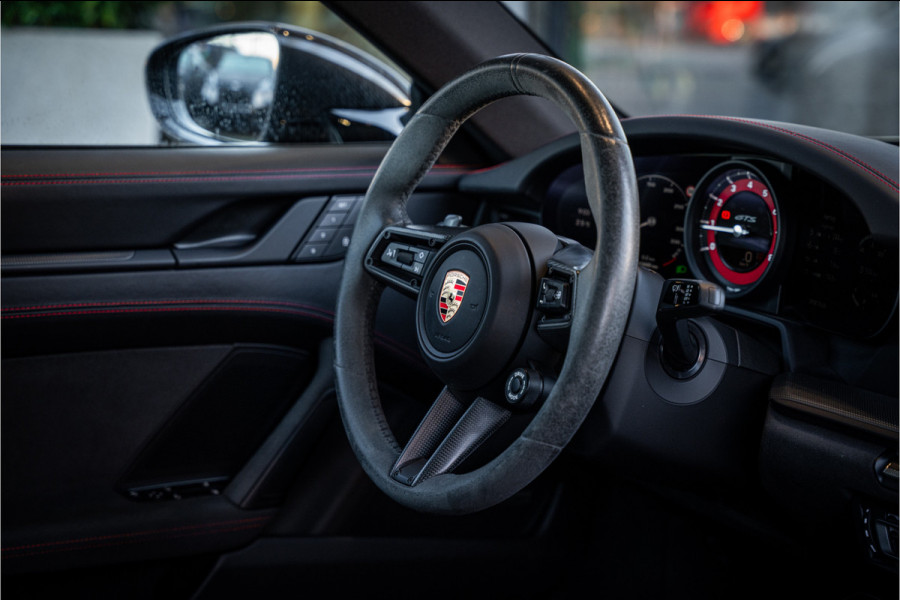 Porsche 911 992 3.0 Carrera GTS - BTW | Sport Chrono + | Panorama | Bose | Lift | Carbon | Alcantara