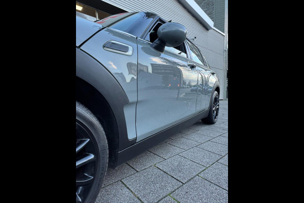 MINI Clubman 1.5 One Pepper II - Panorama dak I Airco I Sport velgen I PDC I Dealer onderhouden
