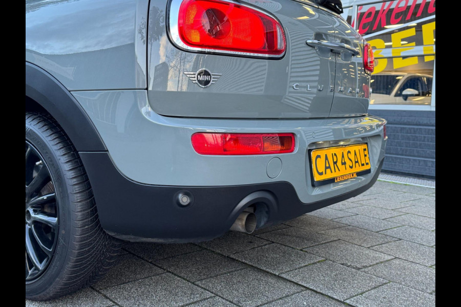 MINI Clubman 1.5 One Pepper II - Panorama dak I Airco I Sport velgen I PDC I Dealer onderhouden