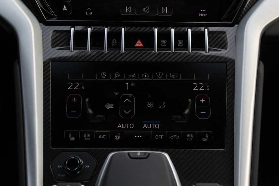 Lamborghini Urus 4.0 V8 / NL Auto! / Full Carbon / Keramisch / B&O / Pano / 360Camera / Head-up / 23'' / Stoelventilatie / Massage