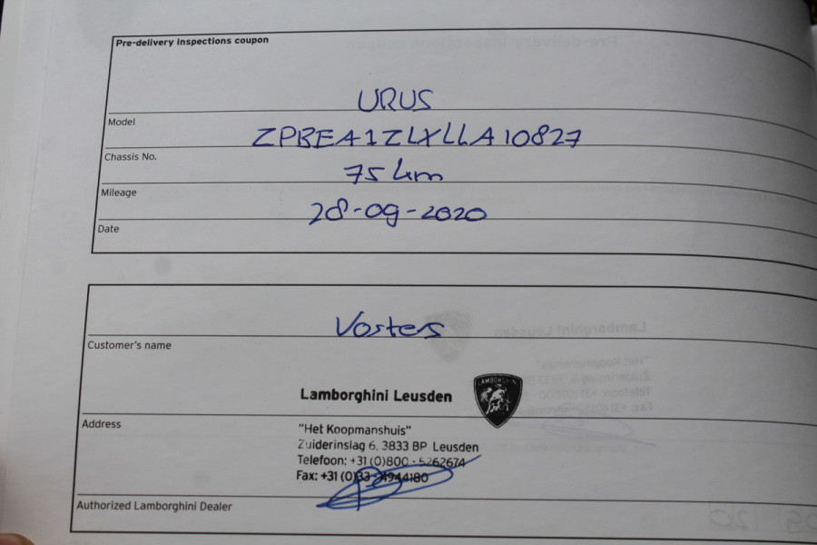 Lamborghini Urus 4.0 V8 / NL Auto! / Full Carbon / Keramisch / B&O / Pano / 360Camera / Head-up / 23'' / Stoelventilatie / Massage