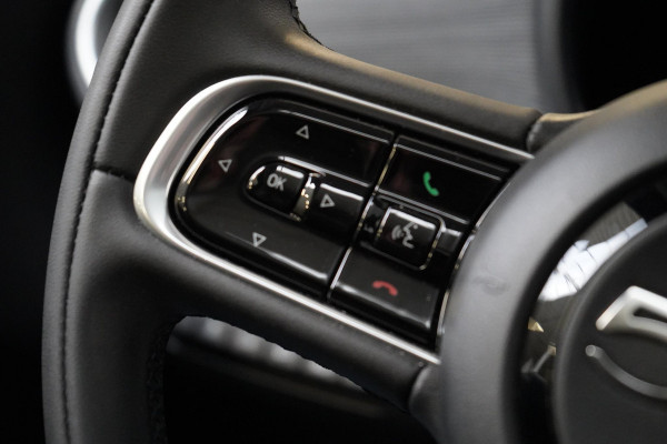 Fiat 500 Icon 42 kWh | SoH 93% | Panoramadak | Keyless | Achteruitrijcamera | Navigatie