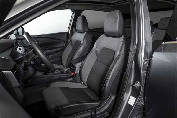 Nissan QASHQAI 1.3 MHEV Xtronic 158 PK N-Connecta - Automaat | Panodak | Cold Pack | Dig. Cockpit | Adapt. Cruise | 360 Camera | PDC | NAV + App Connect | LM 18" | ECC | 7691