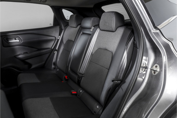 Nissan QASHQAI 1.3 MHEV Xtronic 158 PK N-Connecta - Automaat | Panodak | Cold Pack | Dig. Cockpit | Adapt. Cruise | 360 Camera | PDC | NAV + App Connect | LM 18" | ECC | 7691