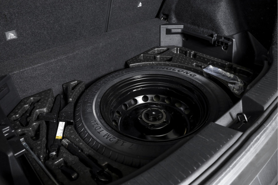 Nissan QASHQAI 1.3 MHEV Xtronic 158 PK N-Connecta - Automaat | Panodak | Cold Pack | Dig. Cockpit | Adapt. Cruise | 360 Camera | PDC | NAV + App Connect | LM 18" | ECC | 7691