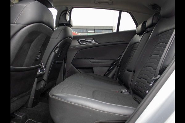 Kia Sportage 1.6 T-GDi Hybrid DynamicPlusLine Nederlandse Dealer onderhouden auto !| Navigatie | Achteruitrijcamera | Stoel en stuurverwarming |