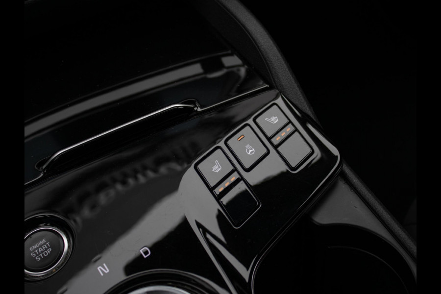 Kia Sportage 1.6 T-GDi Hybrid DynamicPlusLine Nederlandse Dealer onderhouden auto !| Navigatie | Achteruitrijcamera | Stoel en stuurverwarming |