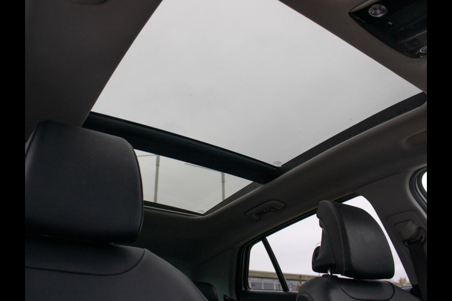 Kia Sportage 1.6 T-GDi Hybrid DynamicPlusLine Nederlandse Dealer onderhouden auto !| Navigatie | Achteruitrijcamera | Stoel en stuurverwarming |