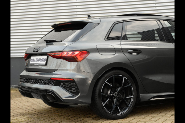 Audi A3 Sportback 2.5 TFSI RS3 Quattro - Pano - Bang & Olufsen - ACC - RS Sportuitlaat