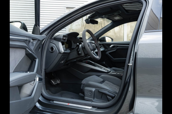 Audi A3 Sportback 2.5 TFSI RS3 Quattro - Pano - Bang & Olufsen - ACC - RS Sportuitlaat
