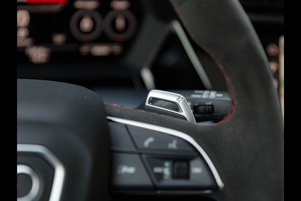 Audi A3 Sportback 2.5 TFSI RS3 Quattro - Pano - Bang & Olufsen - ACC - RS Sportuitlaat