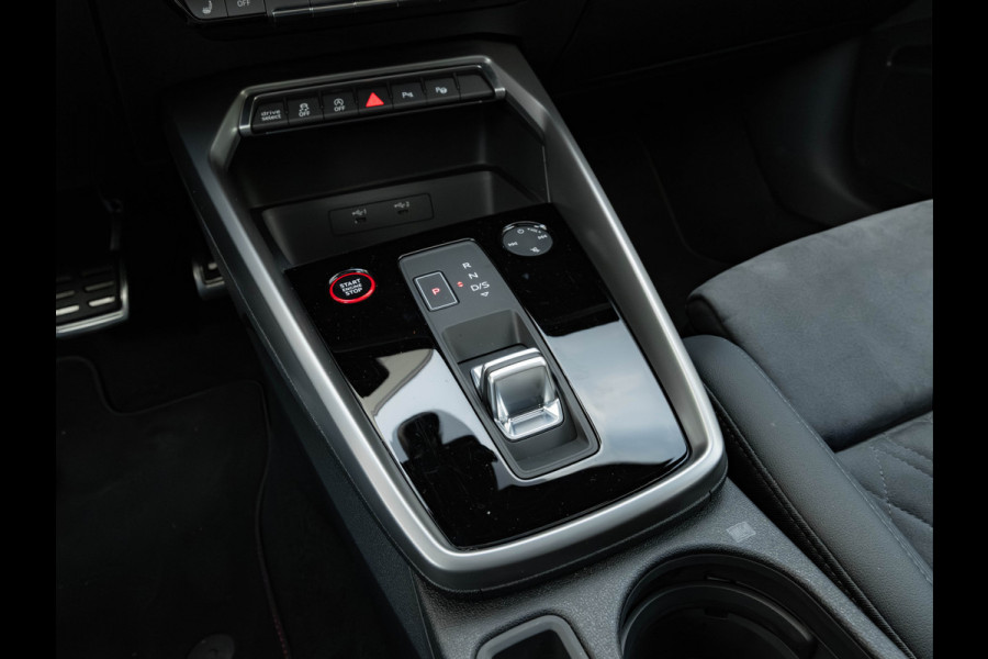 Audi A3 Sportback 2.5 TFSI RS3 Quattro - Pano - Bang & Olufsen - ACC - RS Sportuitlaat
