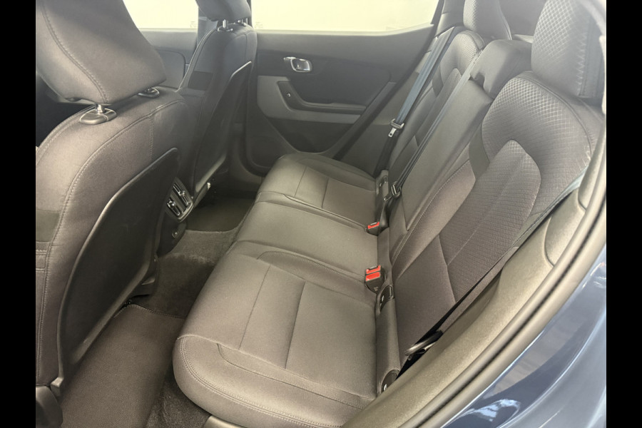 Polestar 2 Long Range Single Motor 78 kWh Full-led Navigatie 24 maanden garantie mogelijk (*vraag naar de voorwaarden)