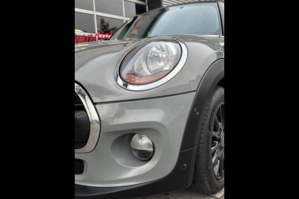 MINI Mini 1.2 One Salt 5Drs - Navigatie I Airco I PDC I Sport velgen I Comfort pakket I Dealer onderhouden