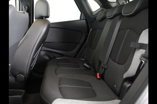 Renault Captur 0.9 TCe Bose | Navigatie | Parkeersensoren | Dodehoekdetectie | Camera