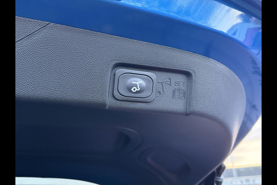 Ford Puma 1.0 EcoBoost Hybrid ST-Line Automaat 125pk | Panoramadak | Trekhaak afneembaar | Winter Pack | Adaptive cruise control  | Elektrische achterklep | Matrix LED | Keyless Entry | Navigatiesysteem | Privacy glass